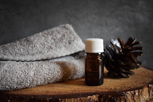 Expert Tips on Choosing and Using Essential Oils for Optimal Skin Rejuvenation